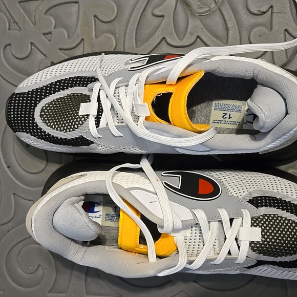 Champion Shoes Men's 12 - Picture 6 of 6